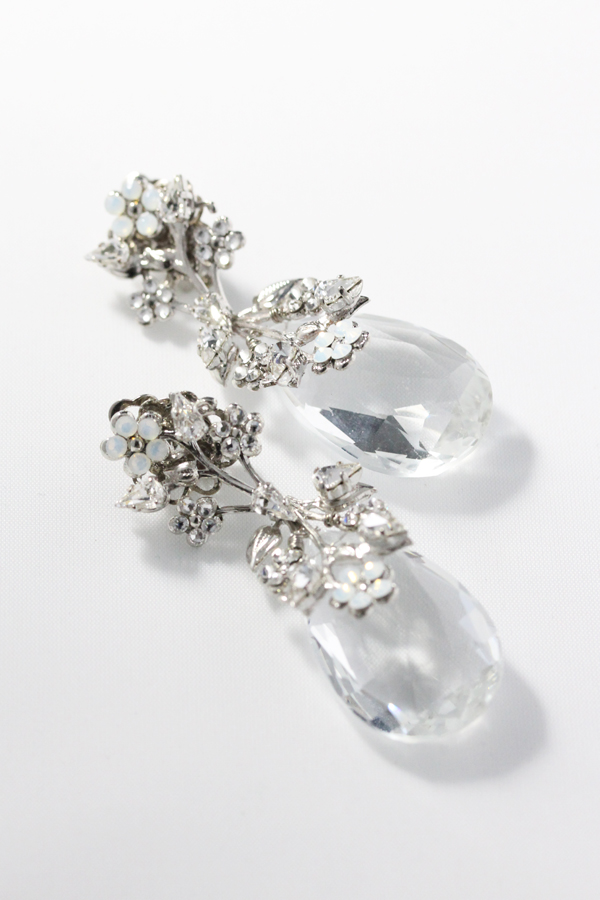 RENTAL][Sakura Dew Drop Earrings]by ElizabethBower｜JULIEBRIDAL 