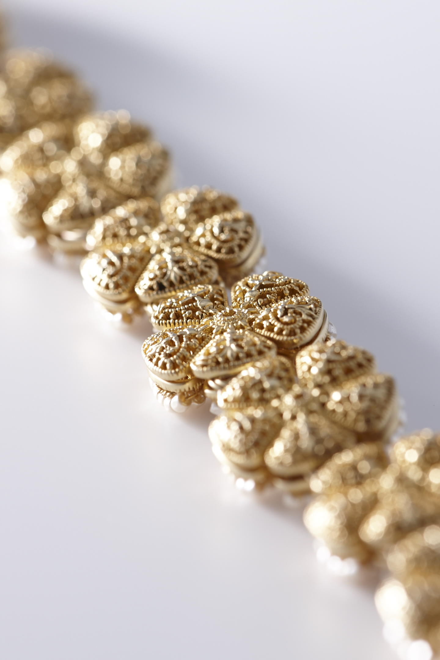 RENTAL][BIB FLOWER Necklace]by MIRIAM HASKELL｜JULIEBRIDAL 