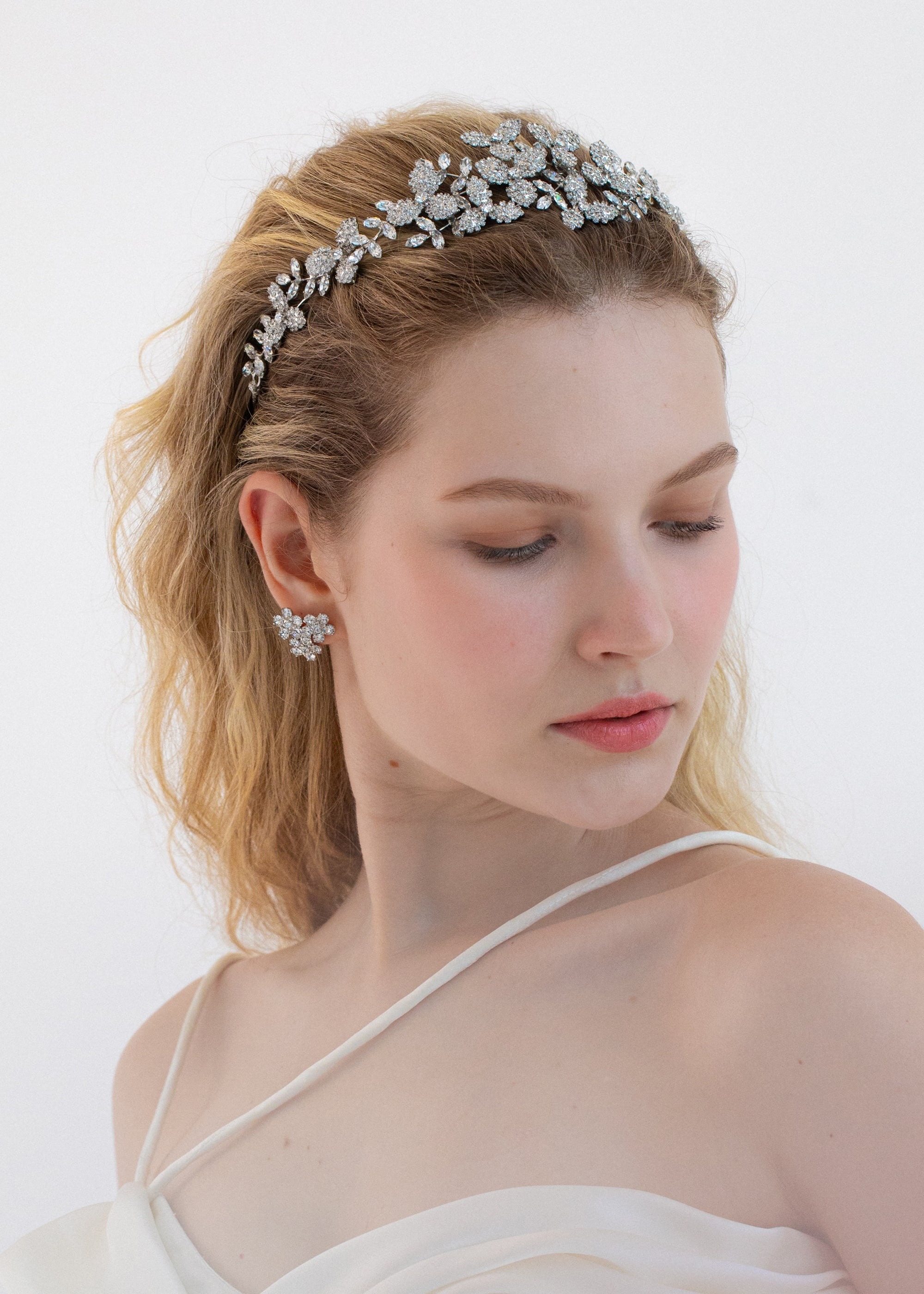 RENTAL][Clementine Circlet]by JENNIFER BEHR｜JULIEBRIDAL