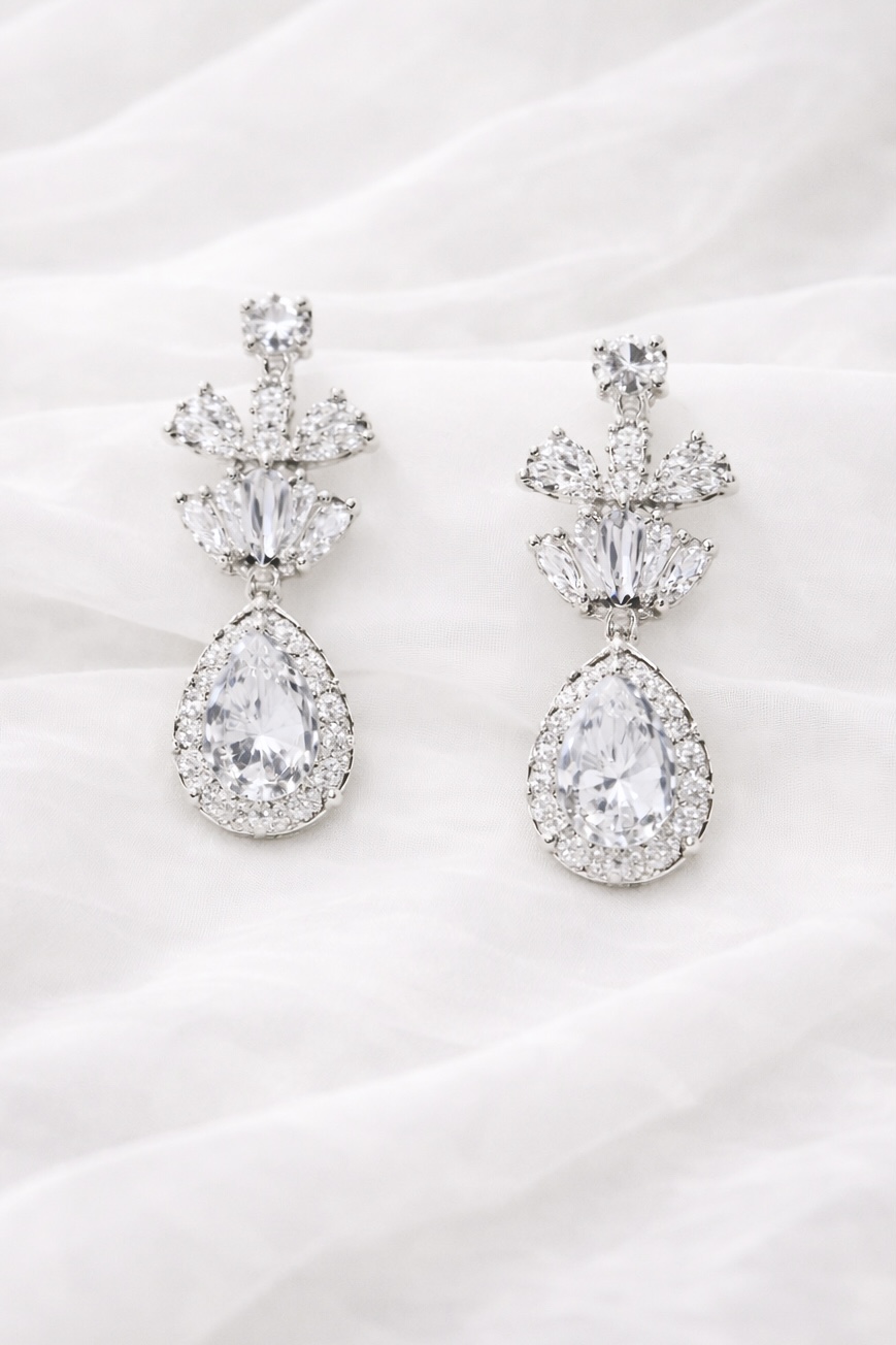 Petit Julie｜JULIEBRIDAL ブライダルアクセサリーレンタル＆販売