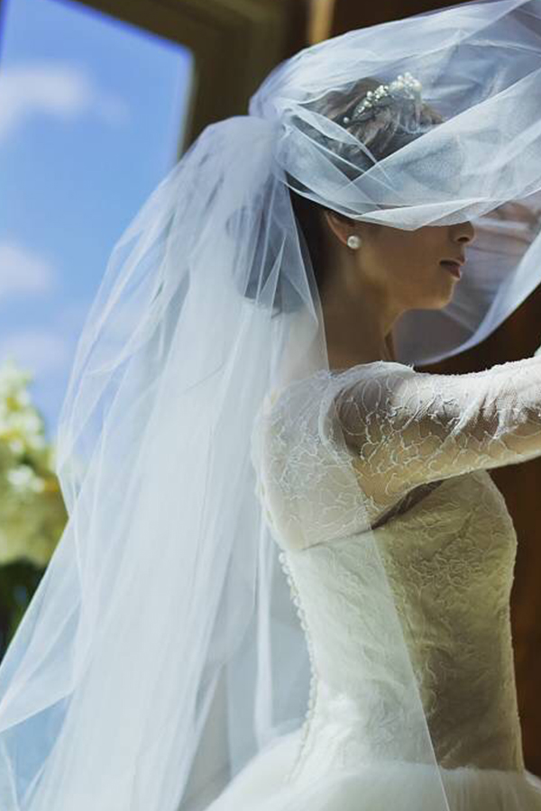 JULIEBRIDAL